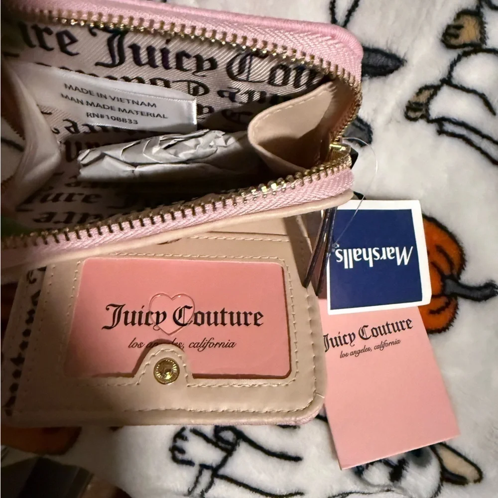 NWT Juicy Couture Blank Canvas Pink Zip Around Wallet